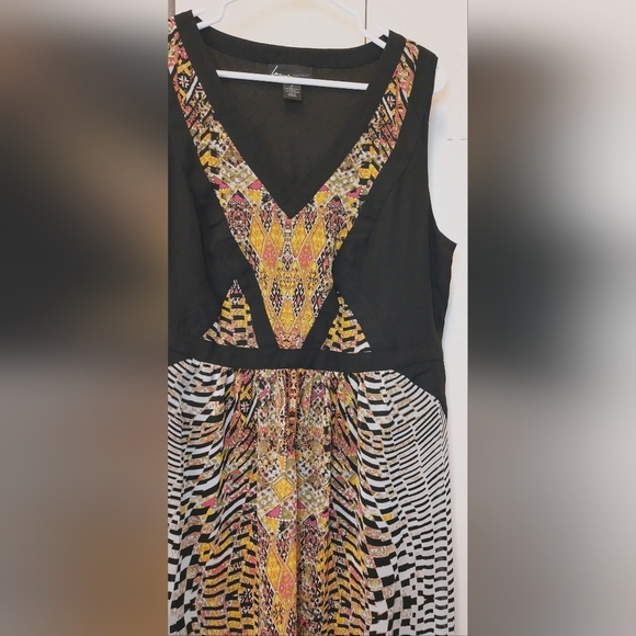 Lane Bryant Women's Sheer Lined V Neck Multicolored Aztec Print Dress Size 18 - Picture 2 of 9